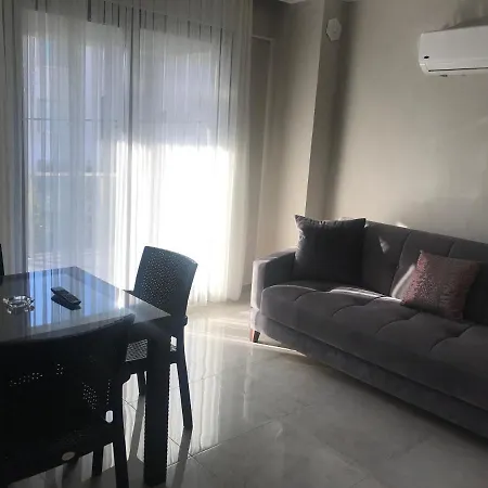 아파트호텔 Golden Lake Aparts 3*