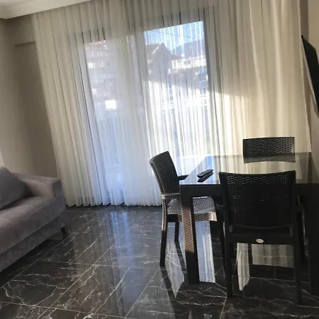 Golden Lake Aparts Aparthotel *